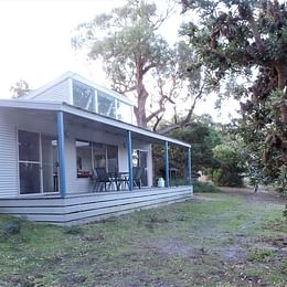 Waterfront Retreat at Wattle Point